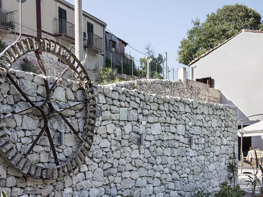 Immagine 44 di Villa in vendita  in Contrada arancelli, sn a Ragusa