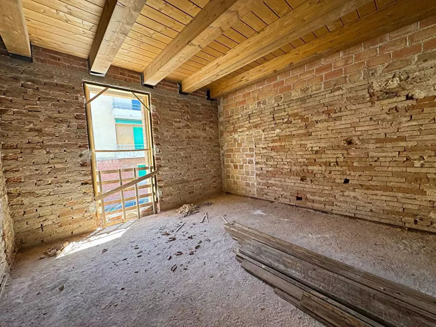 Immagine 15 di Terratetto in vendita  in Via Osimo, 9 a Recanati
