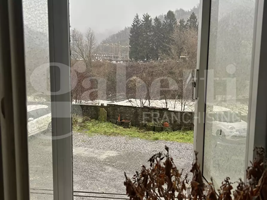 Immagine 7 di Appartamento in vendita  in Via Roma, 140 a Ronco Scrivia