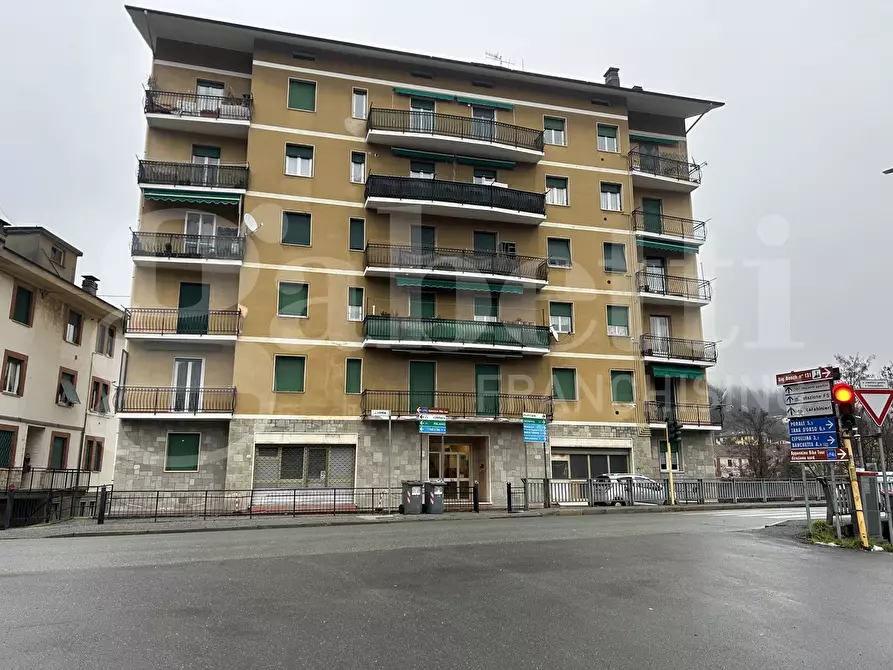Immagine 1 di Appartamento in vendita  in Via Roma, 140 a Ronco Scrivia