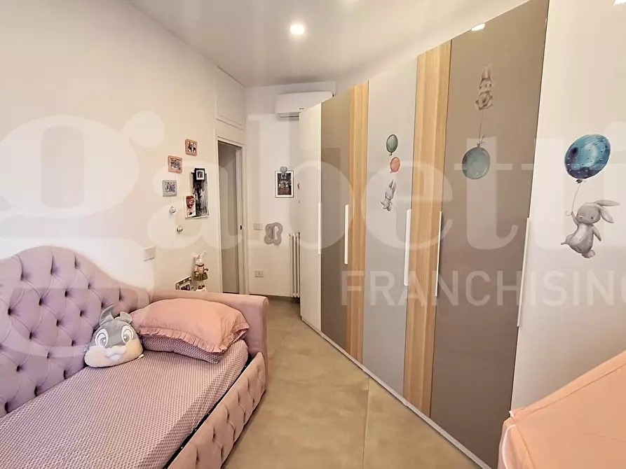 Immagine 8 di Appartamento in vendita  in Via sant'eframo vecchio a Napoli