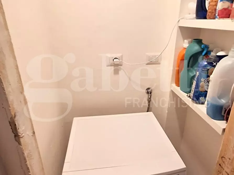 Immagine 12 di Appartamento in vendita  in Via sant'eframo vecchio a Napoli