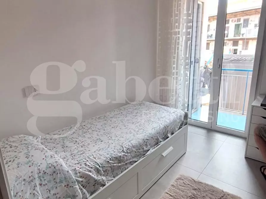 Immagine 9 di Appartamento in vendita  in Via sant'eframo vecchio a Napoli