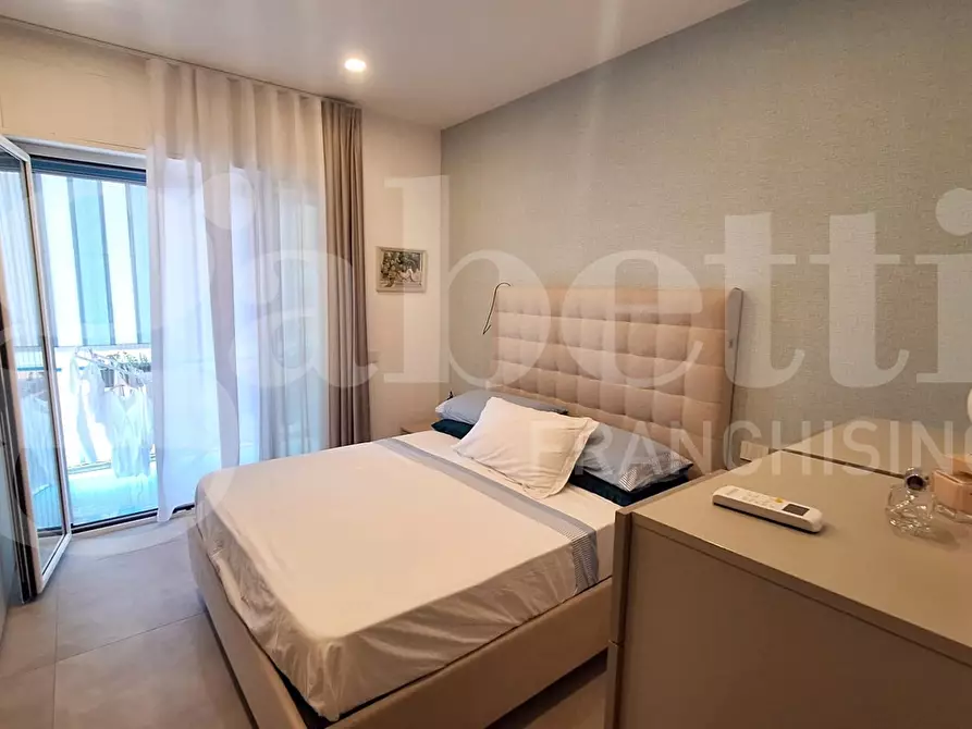 Immagine 6 di Appartamento in vendita  in Via sant'eframo vecchio a Napoli