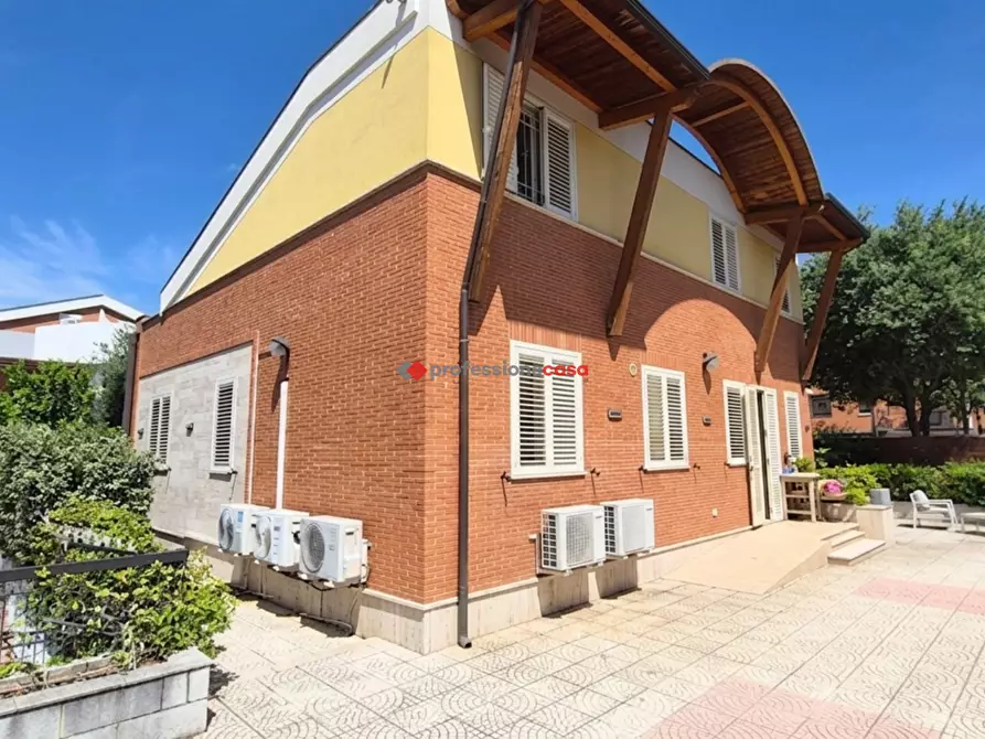 Immagine 1 di Villa in vendita  in Via Stefano Morellina, 1 a Foggia