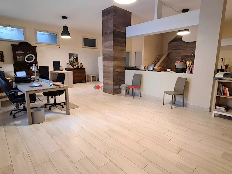 Immagine 26 di Villa in vendita  in Via Stefano Morellina, 1 a Foggia