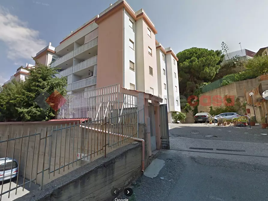 Immagine 10 di Appartamento in vendita  in Via Aurelio Sorrentino, 34 a Reggio Di Calabria