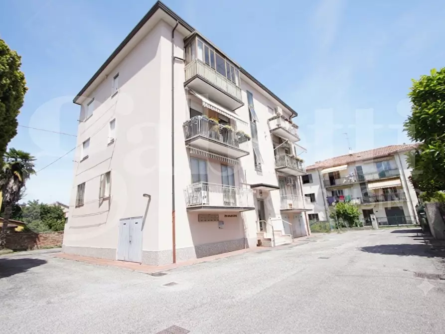 Immagine 1 di Appartamento in vendita  in Via San DonÃ , 221 a Venezia