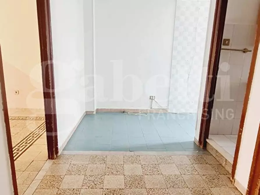 Immagine 11 di Appartamento in vendita  in Via Francesco Paolo Perez a Palermo