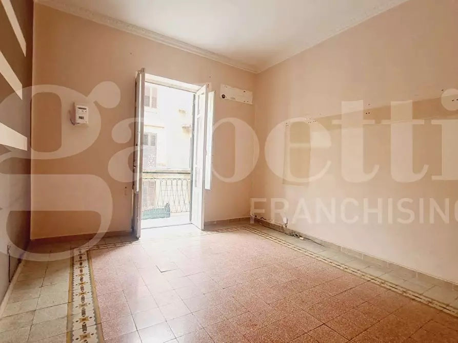 Immagine 9 di Appartamento in vendita  in Via Francesco Paolo Perez a Palermo