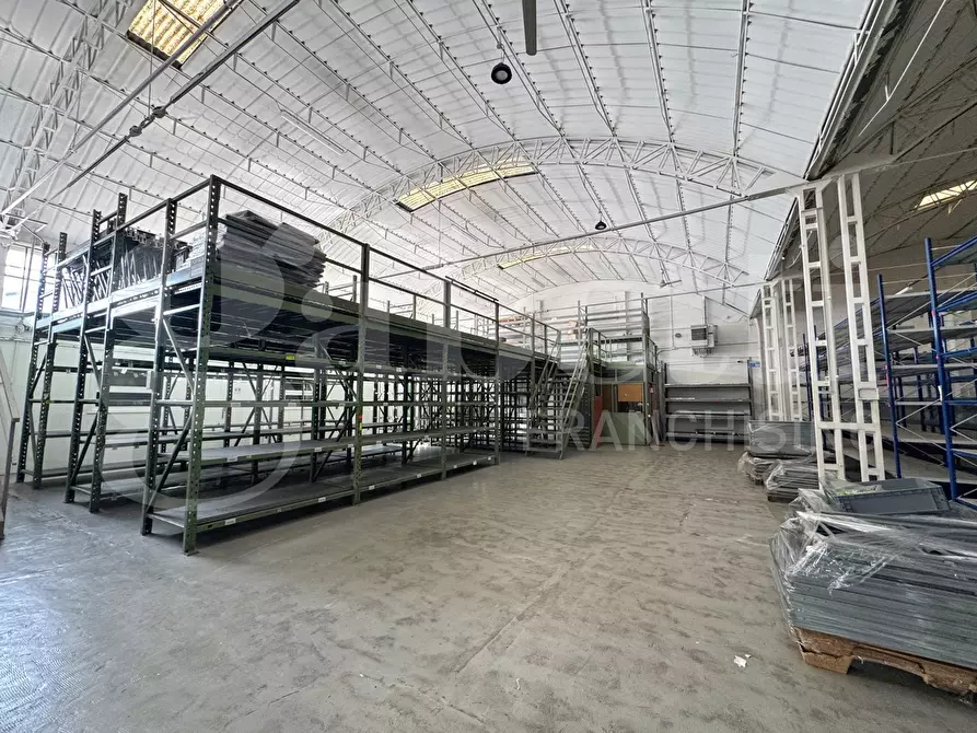 Immagine 14 di Capannone industriale in vendita  in Via Nino Bixio a Vinovo