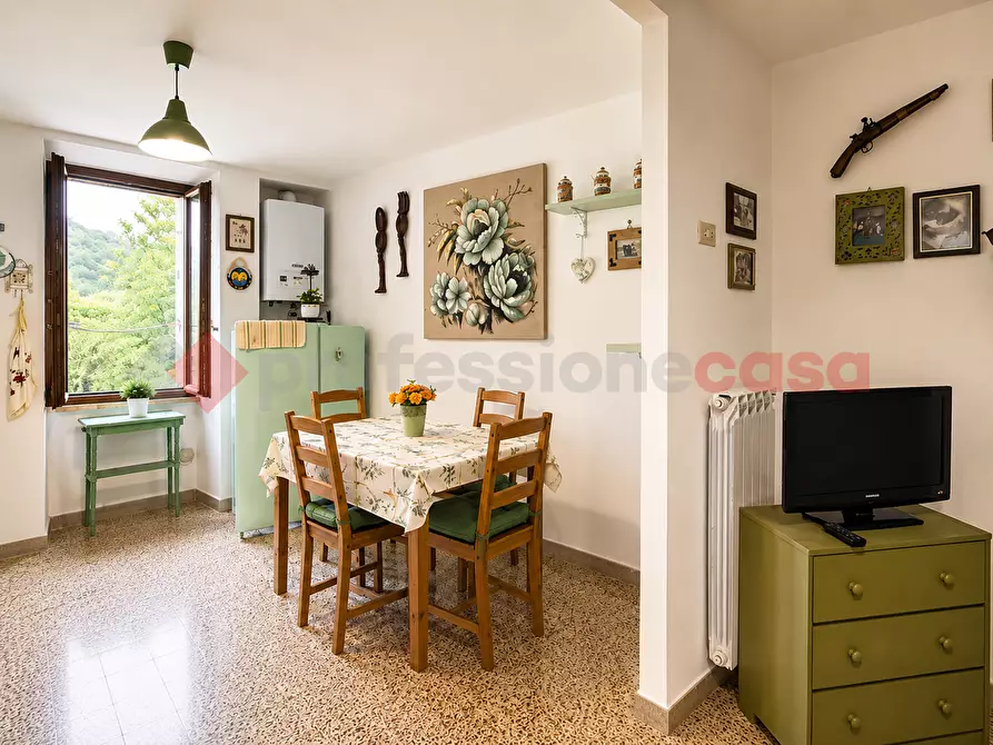 Immagine 2 di Terratetto in vendita  in Via Vittorio emanuele, 81 a Vico Nel Lazio