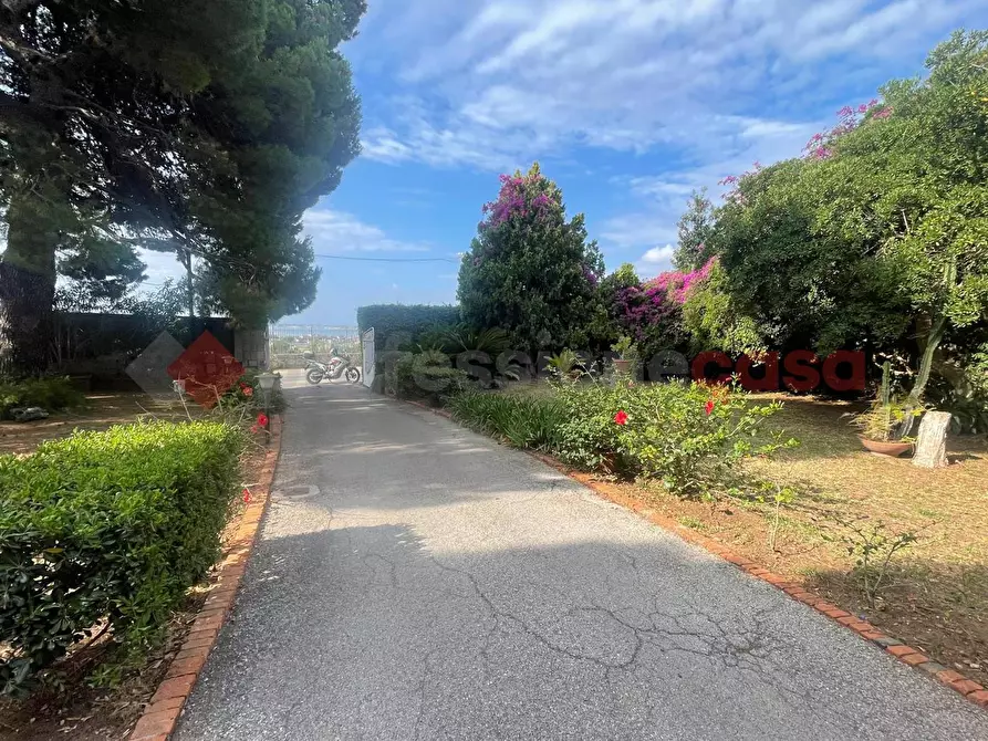 Immagine 1 di Appartamento in vendita  in Via emanuele rizzo, 18 a Siracusa