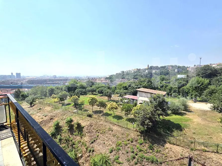 Immagine 15 di Appartamento in vendita  in Via Prolungamento Carlo de Marco a Napoli