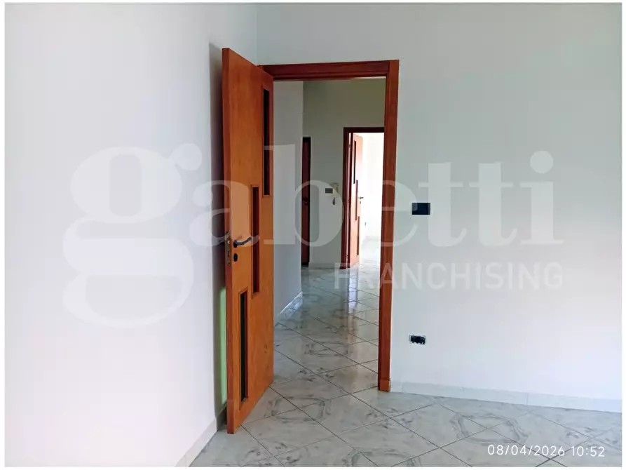 Immagine 12 di Appartamento in vendita  in Via Madonna Dell'Arco a Sant'anastasia