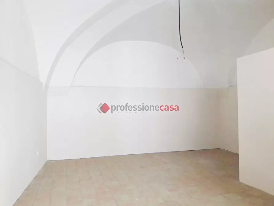 Immagine 2 di Negozio in vendita  in Corso Cairoli, 65 a Foggia