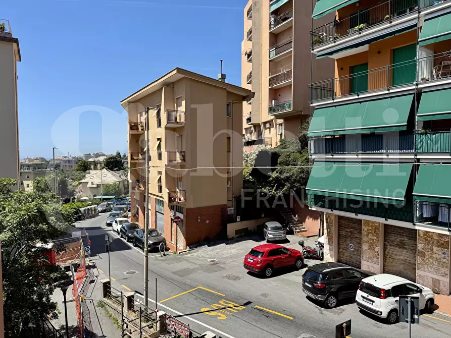 Immagine 27 di Appartamento in vendita  in Via A.Robino, 81 a Genova