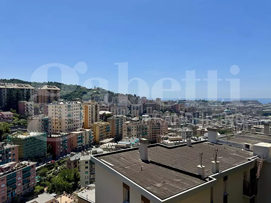 Immagine 2 di Appartamento in vendita  in Via A.Robino, 81 a Genova
