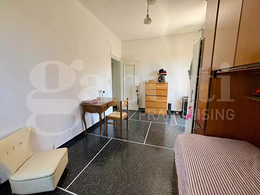 Immagine 16 di Appartamento in vendita  in Via A.Robino, 81 a Genova