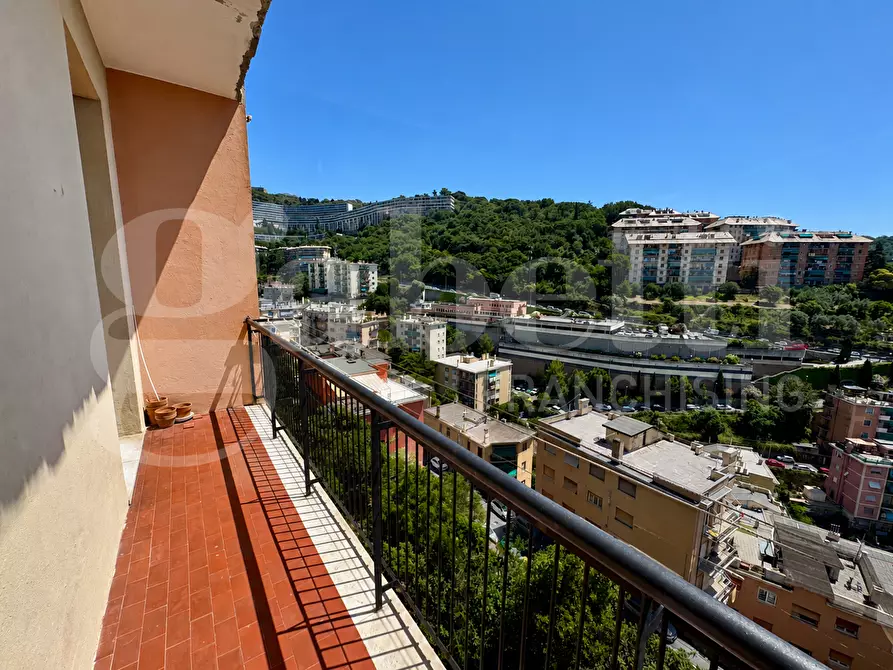 Immagine 19 di Appartamento in vendita  in Via A.Robino, 81 a Genova