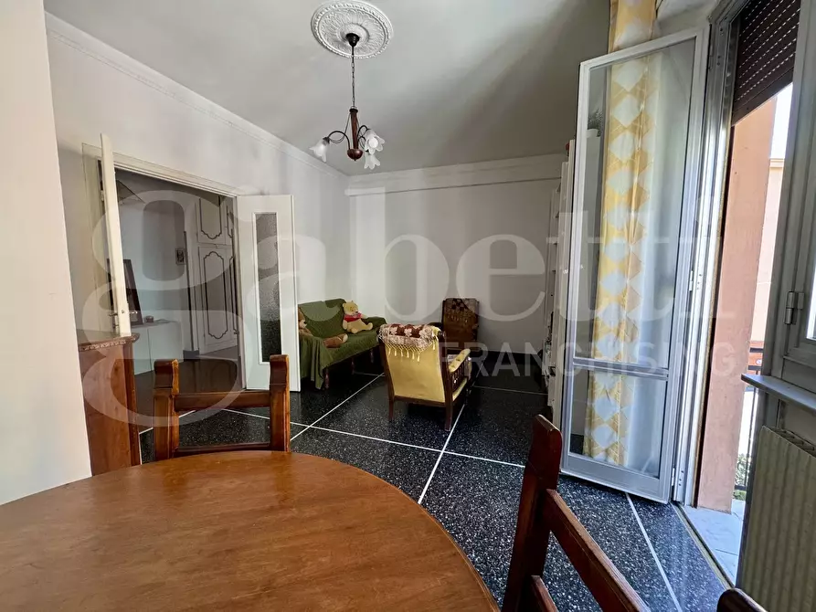 Immagine 8 di Appartamento in vendita  in Via A.Robino, 81 a Genova