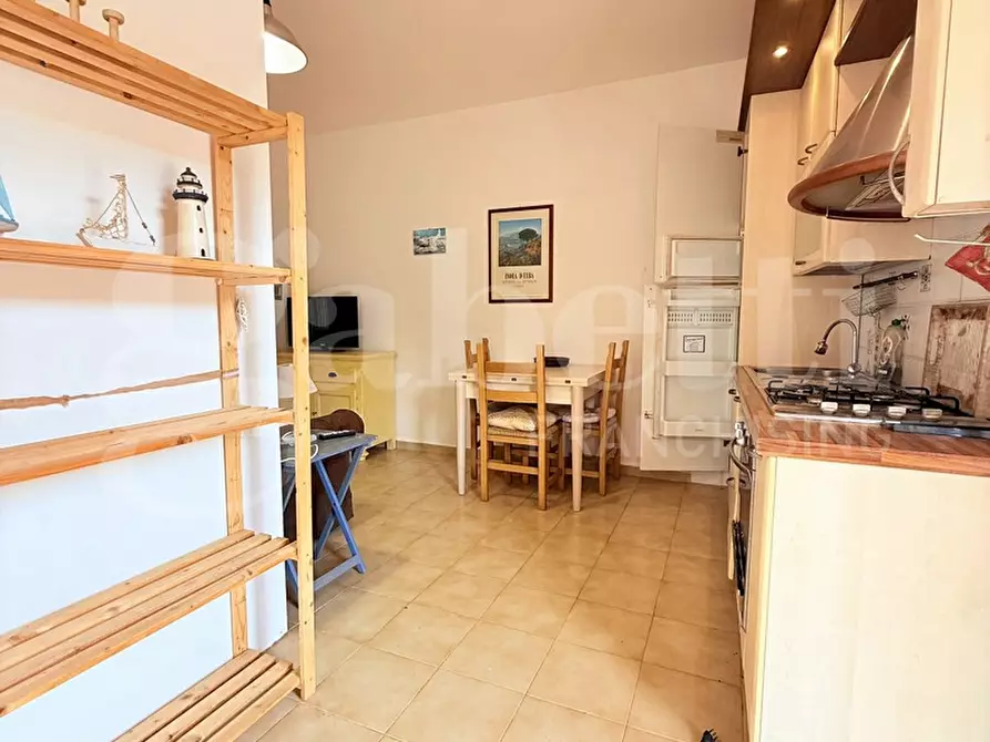 Immagine 18 di Appartamento in vendita  in Via DEL CALONE a Capoliveri