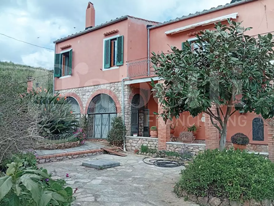 Immagine 1 di Villa in vendita  in LocalitÃ  PALMIZIO a Porto Azzurro