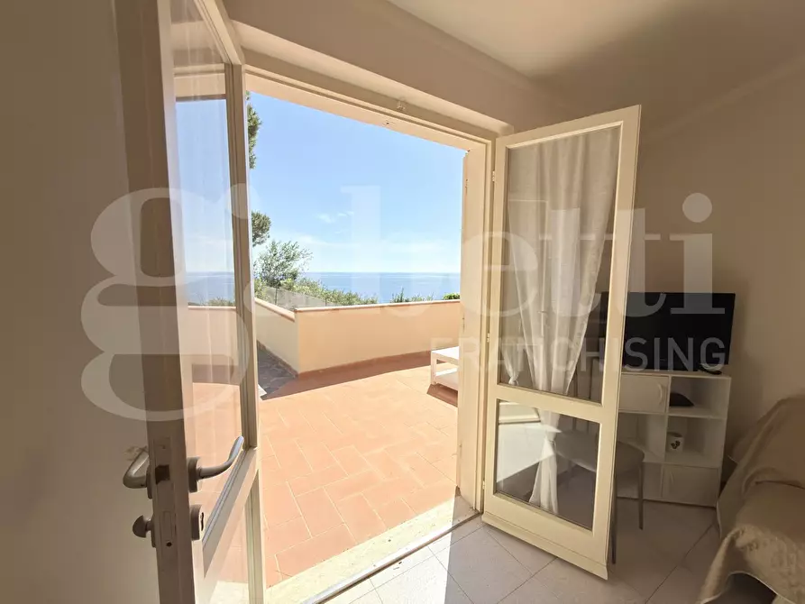 Immagine 4 di Casa indipendente in vendita  in Via BADISUGARELLO a Capoliveri