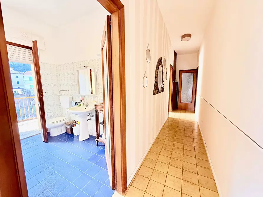Immagine 19 di Appartamento in vendita  in Via DUSSOL a Marciana Marina