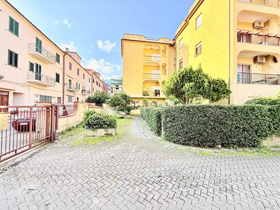 Immagine 22 di Appartamento in vendita  in Via DUSSOL a Marciana Marina