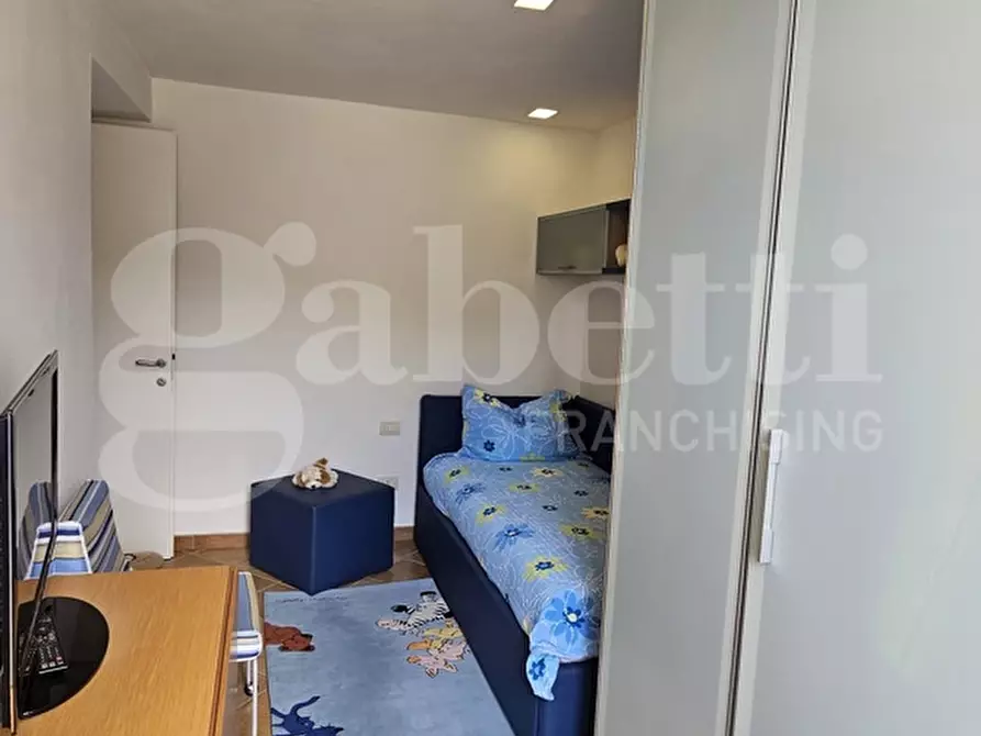 Immagine 2 di Appartamento in vendita  in Via CARPANI a Portoferraio