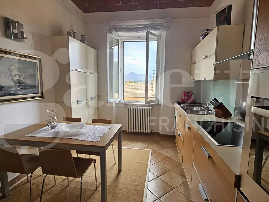 Immagine 12 di Appartamento in vendita  in Via CARPANI a Portoferraio