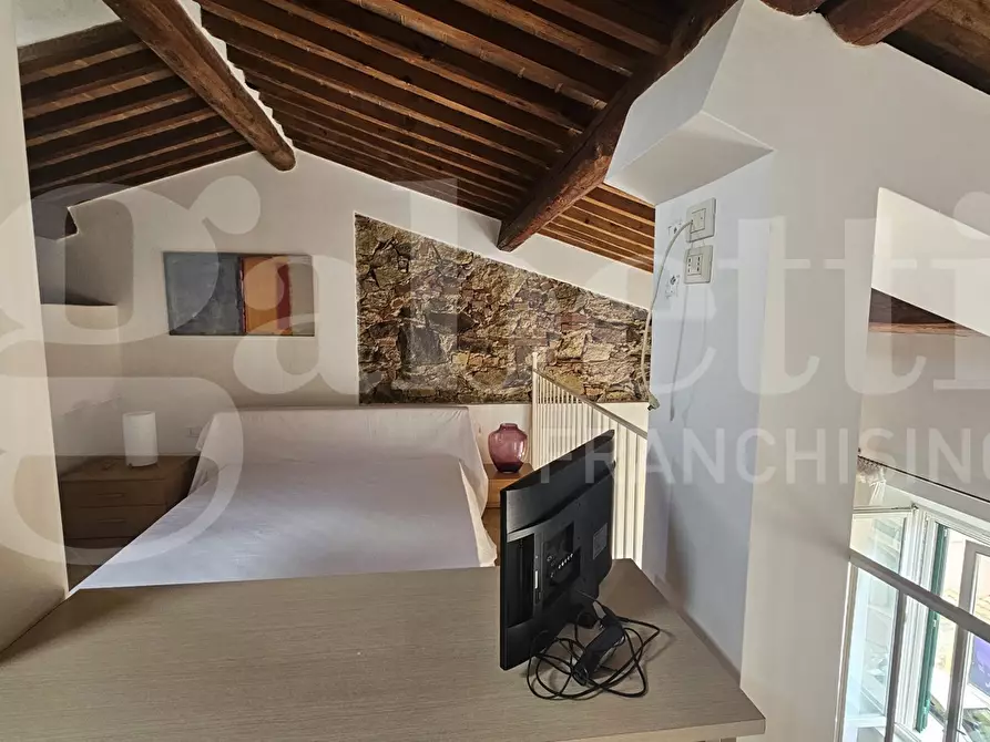 Immagine 5 di Appartamento in vendita  in Via CARPANI a Portoferraio