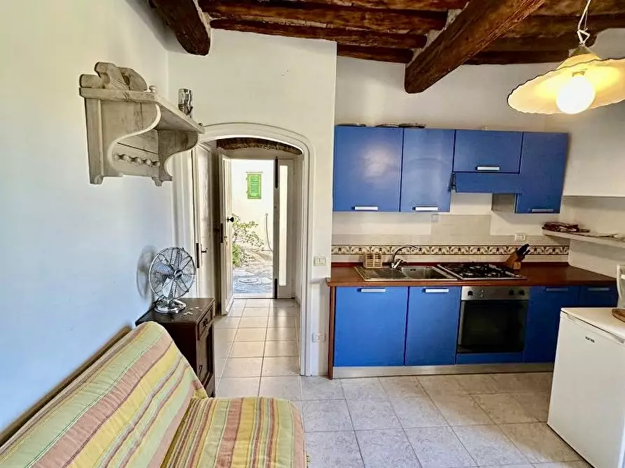 Immagine 14 di Appartamento in vendita  in Vicolo montanara a Porto Azzurro