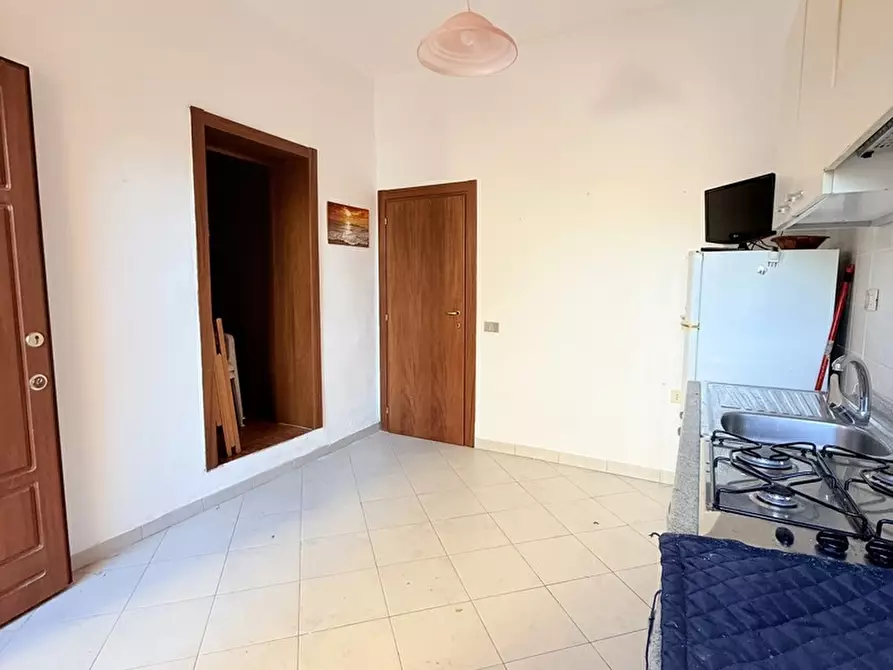 Immagine 11 di Appartamento in vendita  in Via Barabarca a Capoliveri