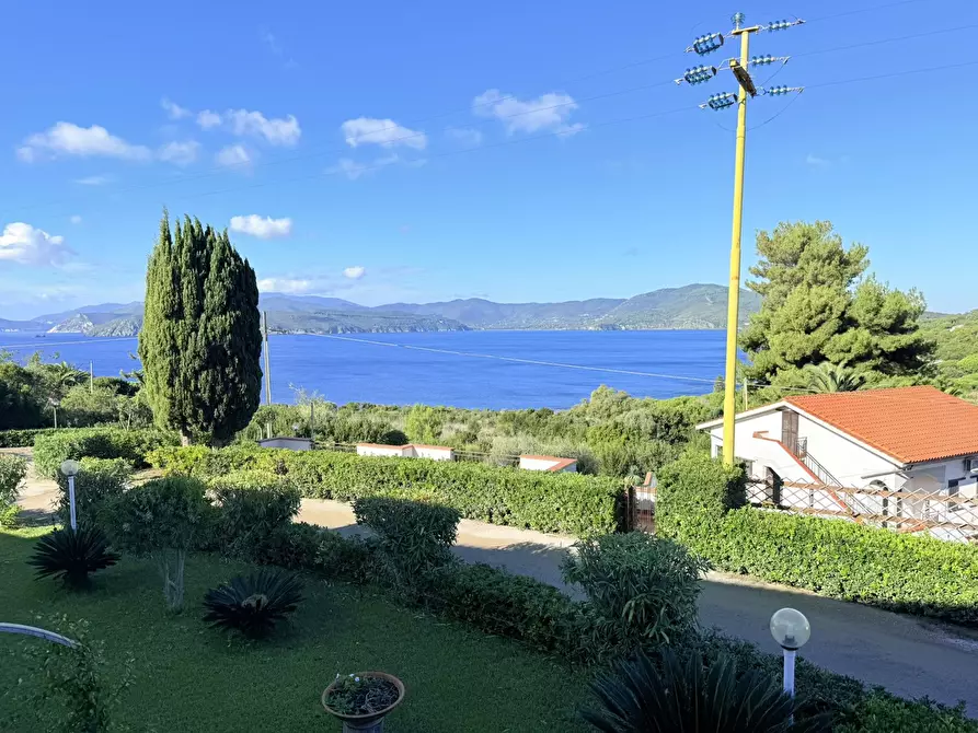 Immagine 1 di Appartamento in vendita  in LocalitÃ  PUNTA MORCONE a Capoliveri
