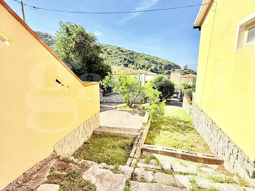 Immagine 29 di Appartamento in vendita  in Piazza santa lucia a Marciana