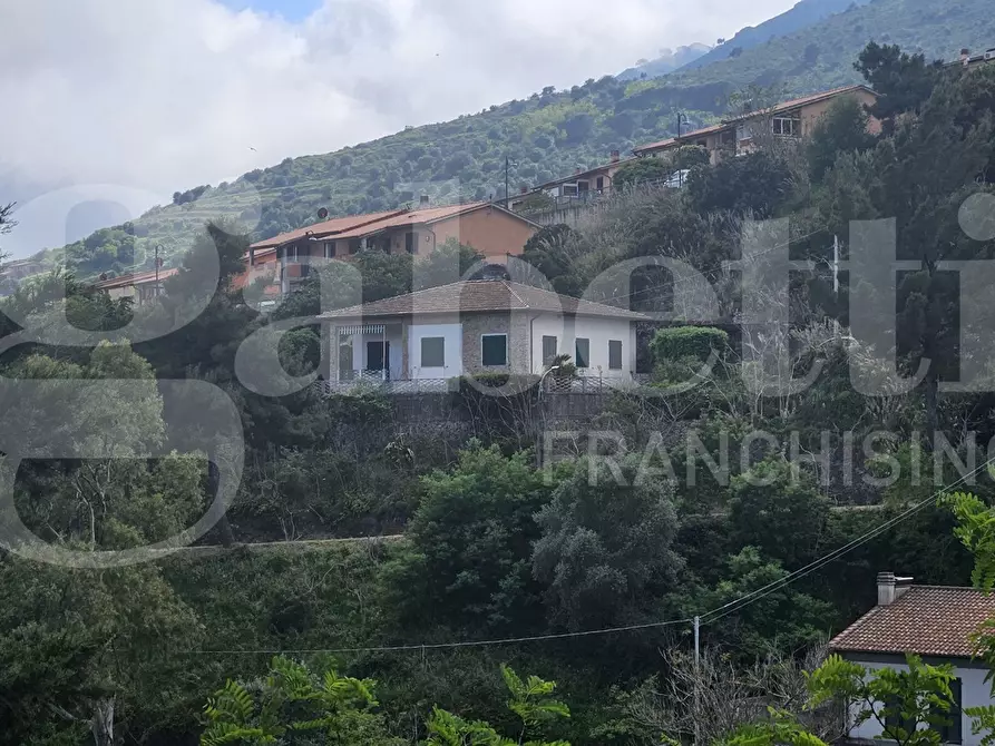 Immagine 2 di Casa indipendente in vendita  in Via CADUTI DELLE MINIERE a Rio