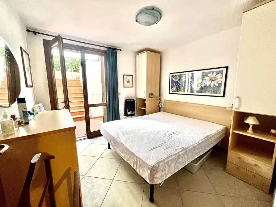 Immagine 11 di Appartamento in vendita  in Via dei vigneti a Capoliveri