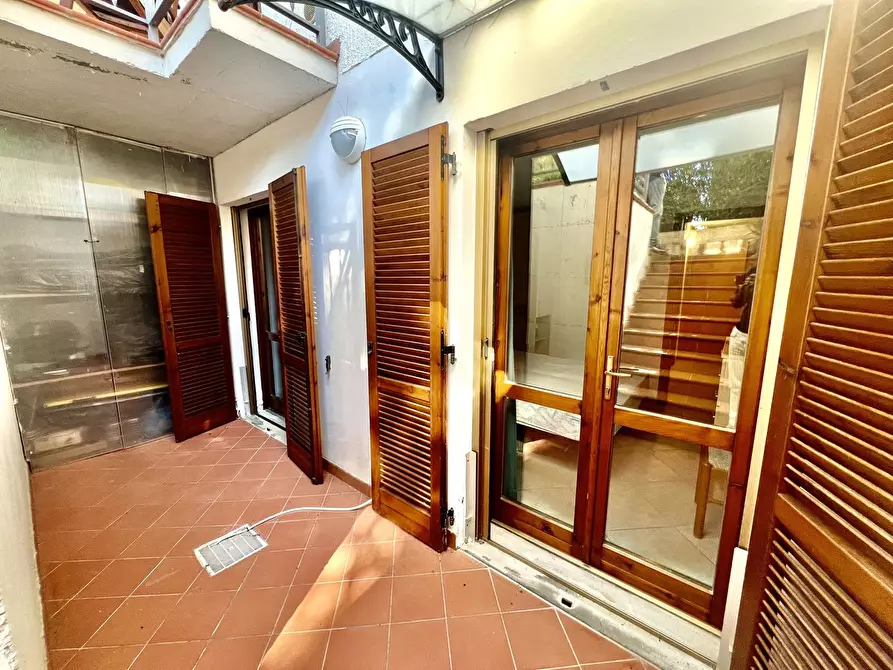 Immagine 8 di Appartamento in vendita  in Via dei vigneti a Capoliveri