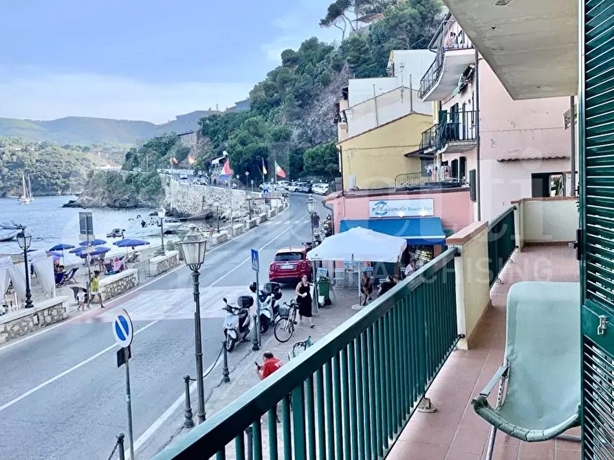 Immagine 1 di Appartamento in vendita  in Via LARGO ANDREANI a Porto Azzurro