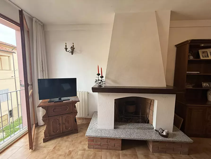 Immagine 7 di Appartamento in vendita  in Via lloyd a Marciana Marina