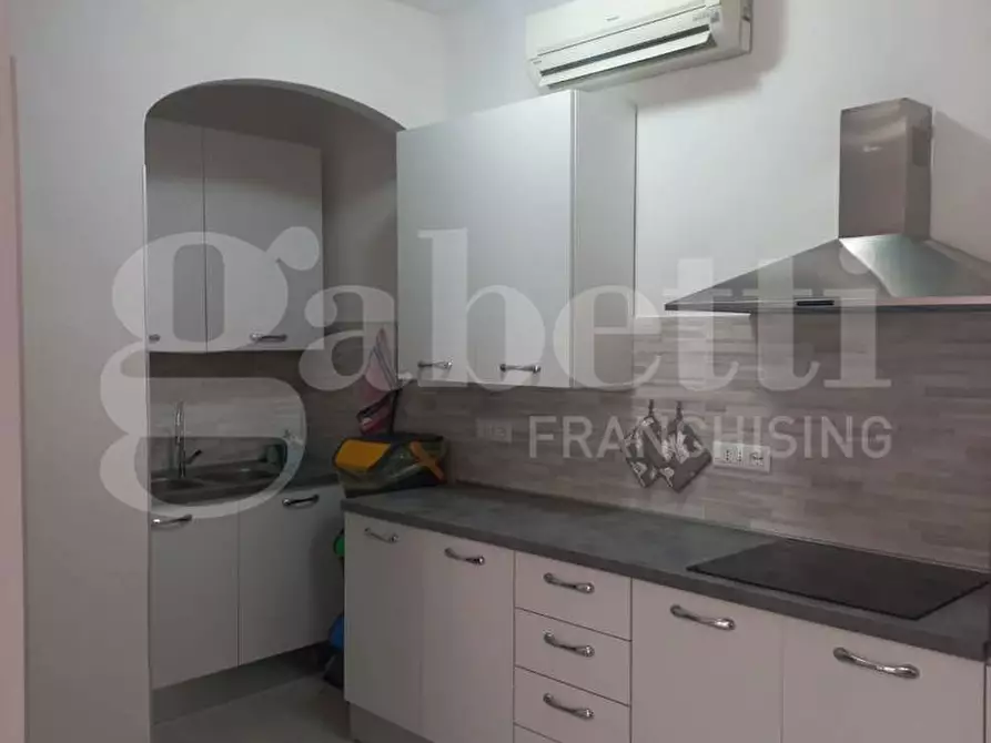 Immagine 4 di Appartamento in vendita  in Via SOLFERINO a Porto Azzurro