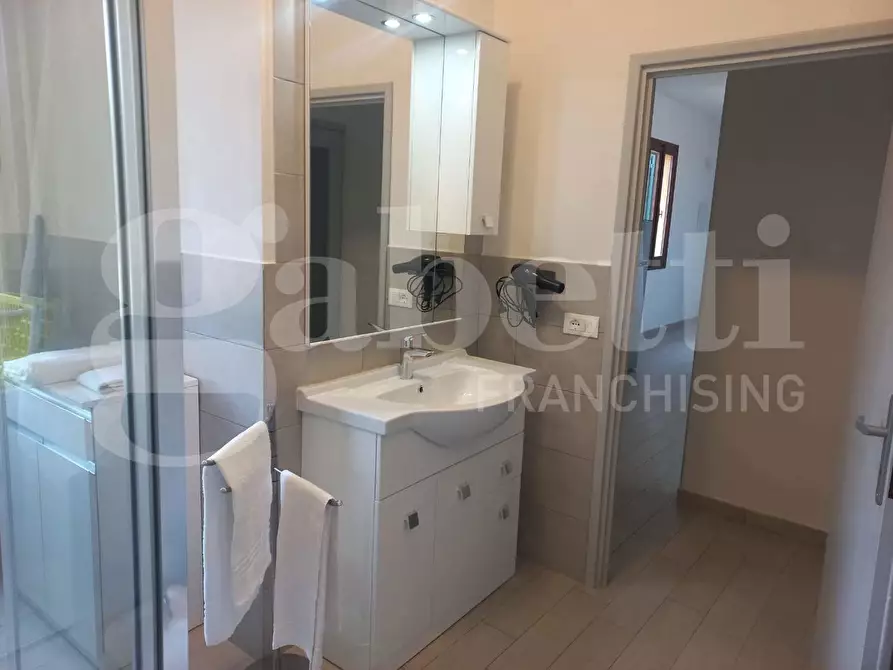 Immagine 6 di Appartamento in vendita  in Via SOLFERINO a Porto Azzurro
