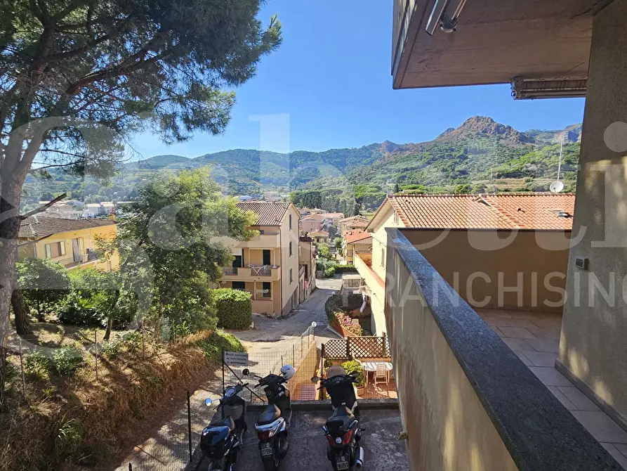 Immagine 1 di Appartamento in vendita  in Via KENNEDY a Porto Azzurro