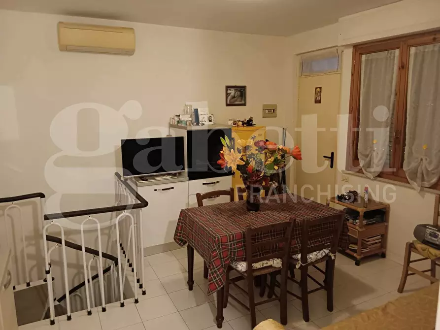 Immagine 11 di Appartamento in vendita  in Via ZAMBELLI a Porto Azzurro
