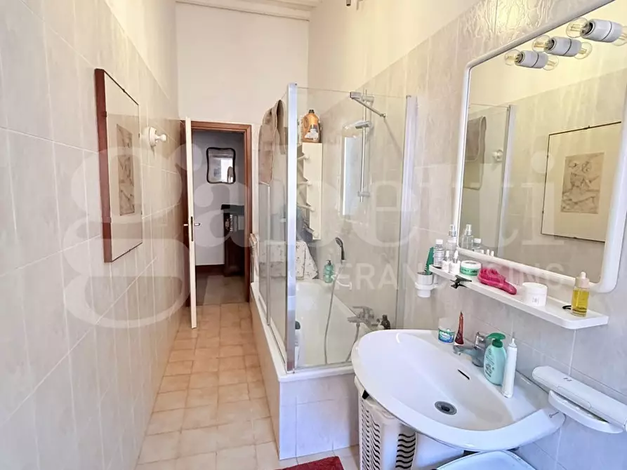 Immagine 6 di Appartamento in vendita  in Via PIETRO GORI a Portoferraio