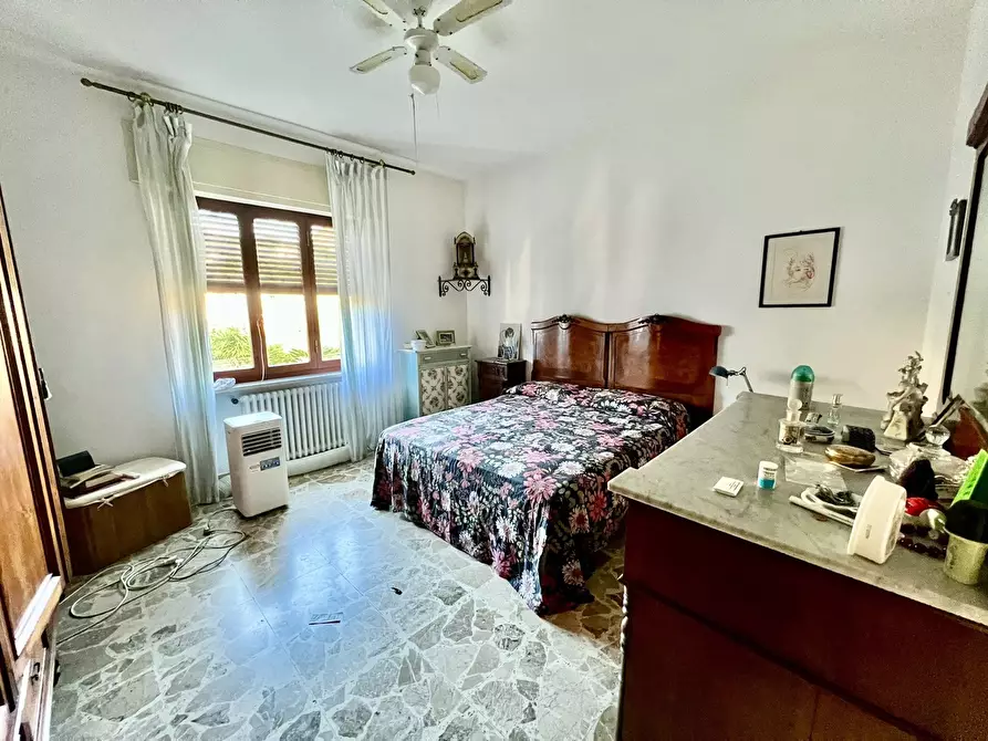 Immagine 12 di Appartamento in vendita  in Via CARPANI a Portoferraio