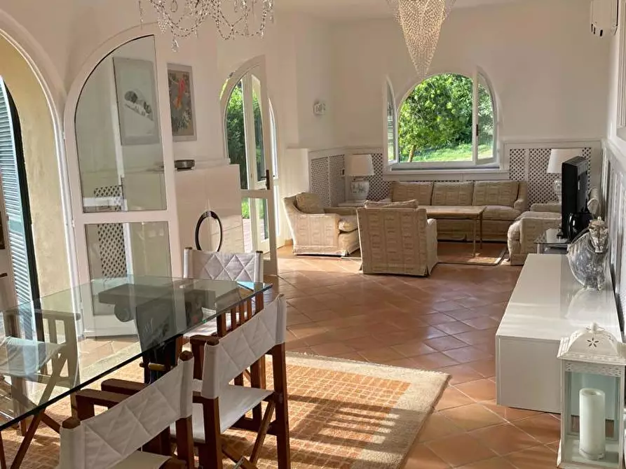 Immagine 6 di Villa in vendita  in Via COLLE RECISO a Portoferraio