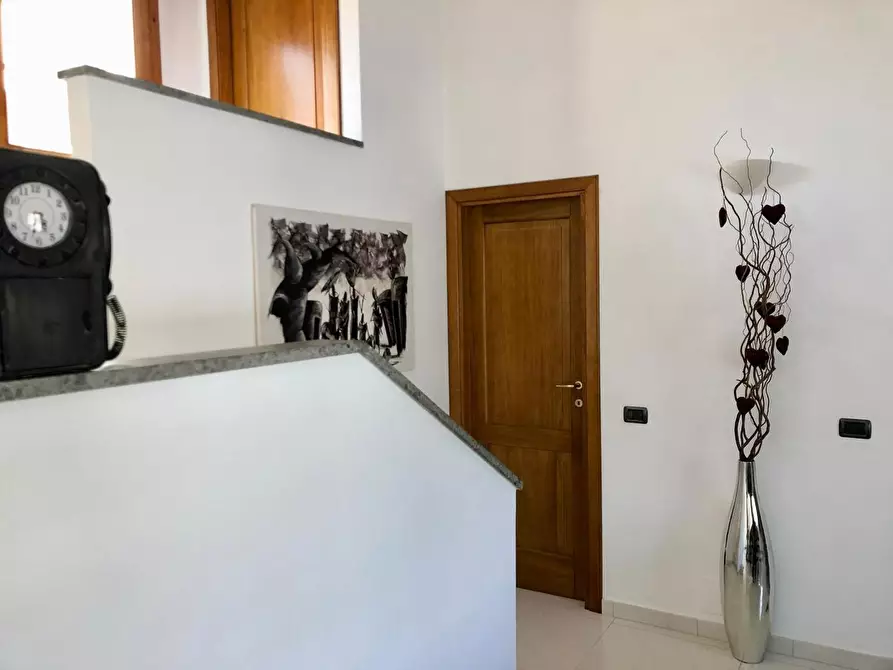 Immagine 4 di Appartamento in vendita  in Via GIUSE4PPE VANTINI a Portoferraio